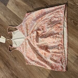 AOKOSOR top size XL pink white New with tags